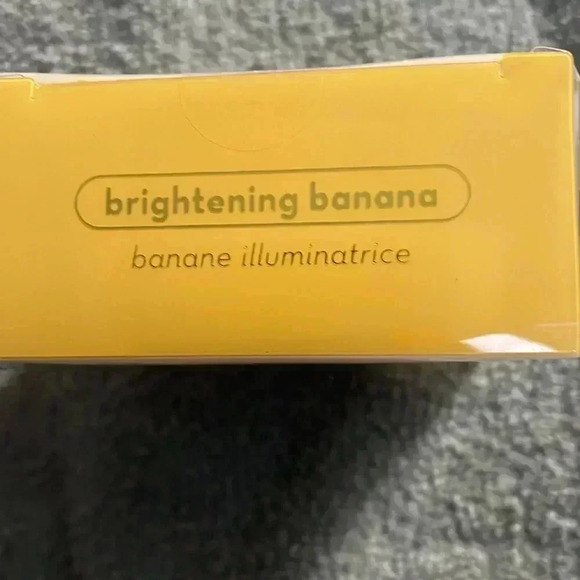 The Creme shop go bananas face setting powder 15g/0520z - Picture 10 of 10